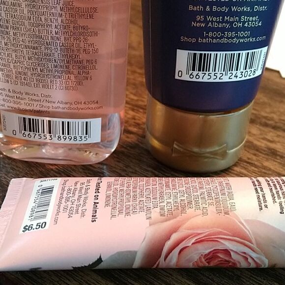 Bath and Body Works Gift Assortment - Picture 5 of 5